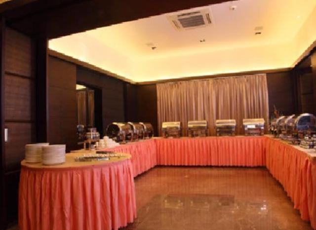 Best Western Jubilee Ridge Hyderabad Exteriör bild