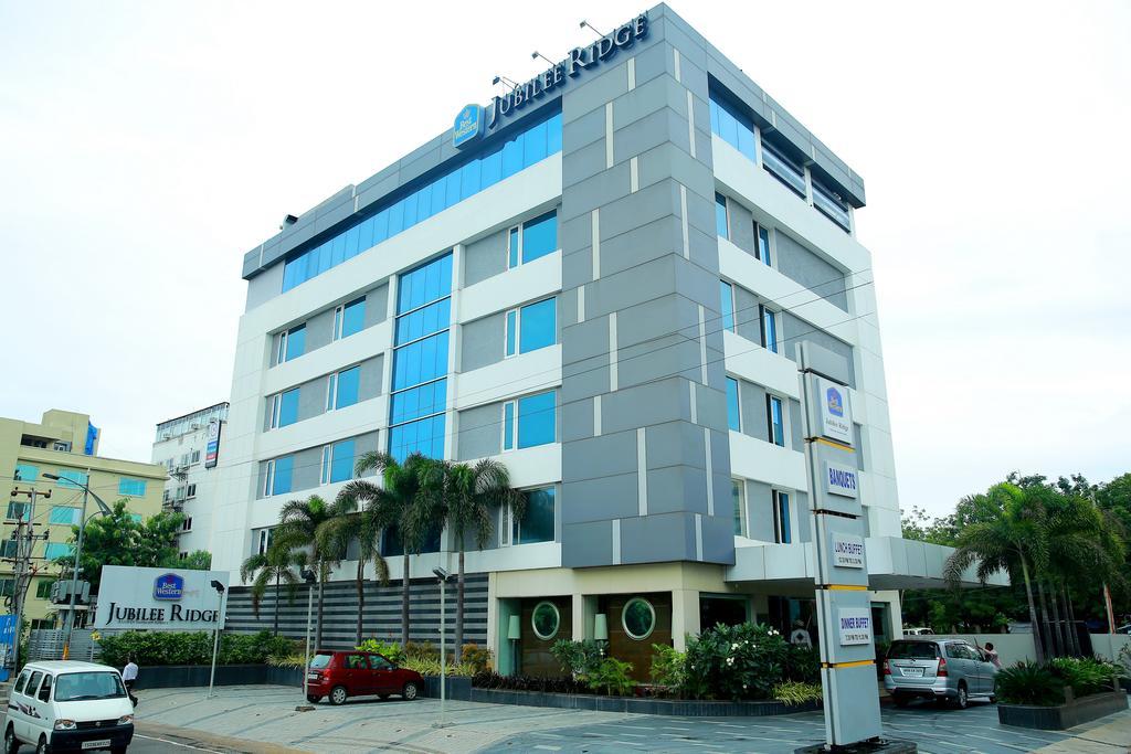 Best Western Jubilee Ridge Hyderabad Exteriör bild