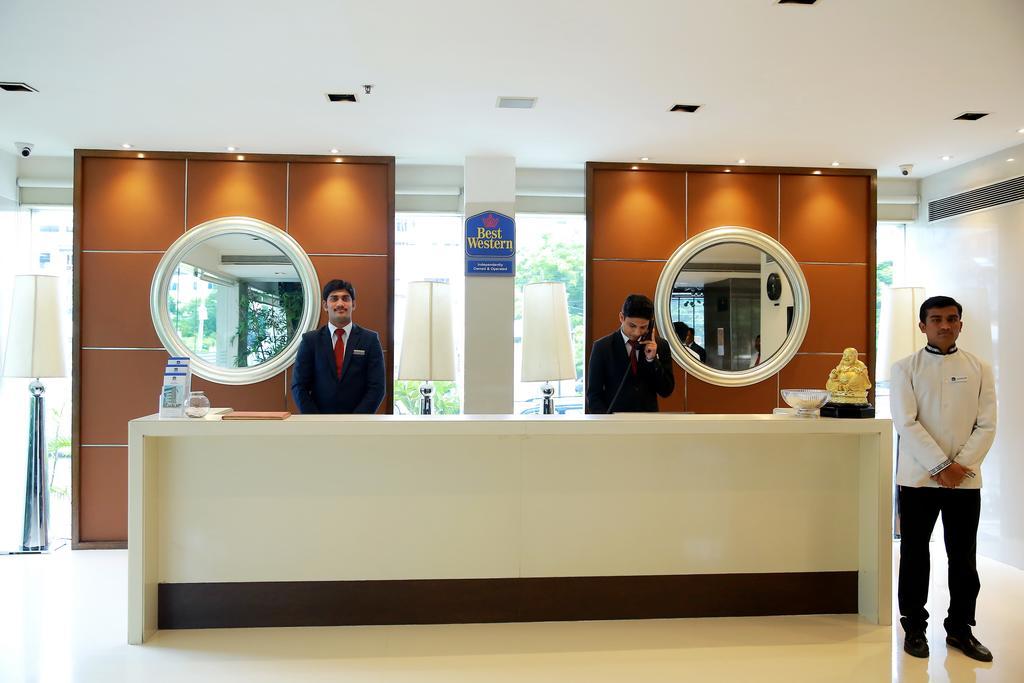 Best Western Jubilee Ridge Hyderabad Exteriör bild
